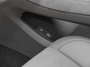 2024PHEV 򌳬LmŞ п؅^