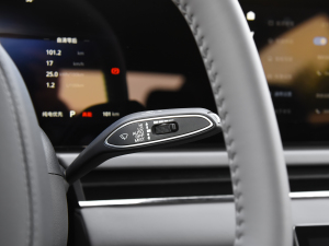 2024PHEV 򌳬LmŞ п؅^