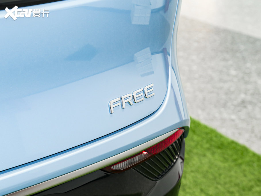 2023��DFREE ��򌳬�L�m�����̰�