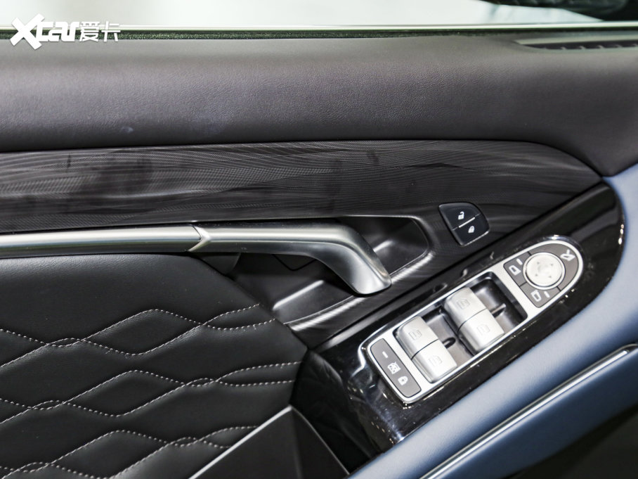 2023DFREE 򌳬Lm̰