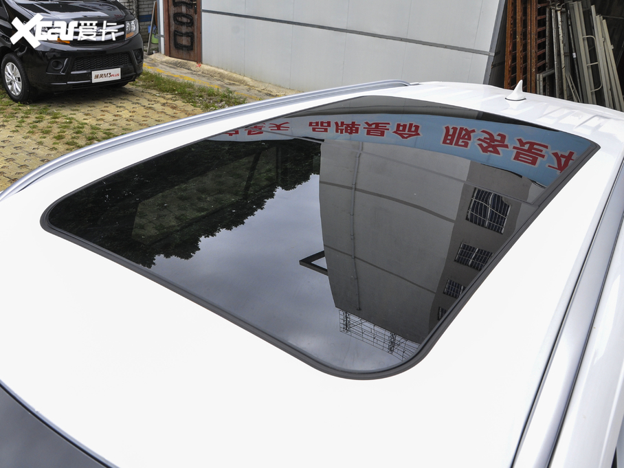 2021��˼�X8 300T DCTȫ�����A�� 5��