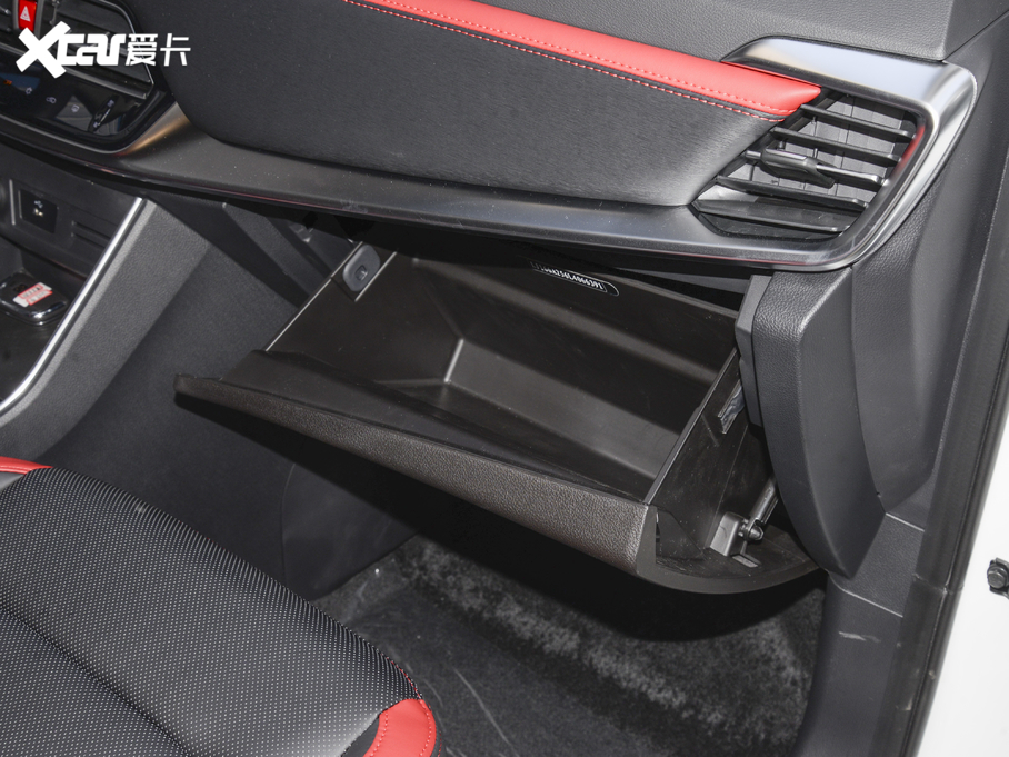 2021��˼�X8 300T �ք�ȫ�����A�� 6��