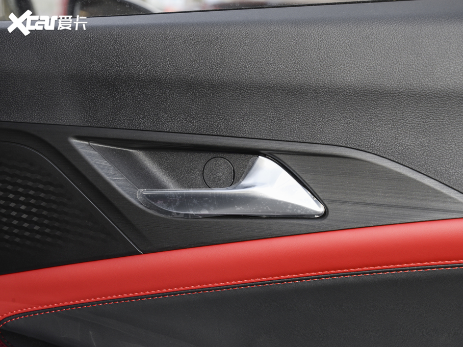 2021��˼�X8 300T DCT���F���� 6��