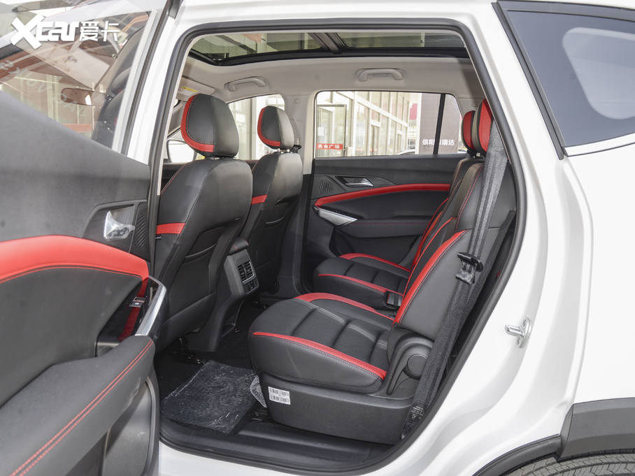 2021��˼�X8 300T DCT���F���� 6��