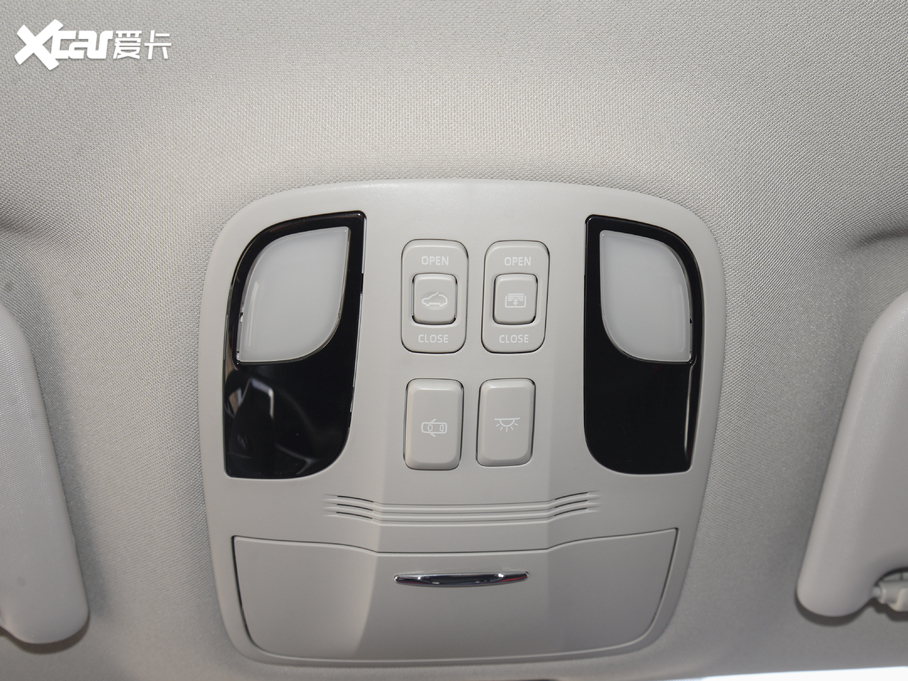 2021��˼�X8 300T DCT���F���� 6��