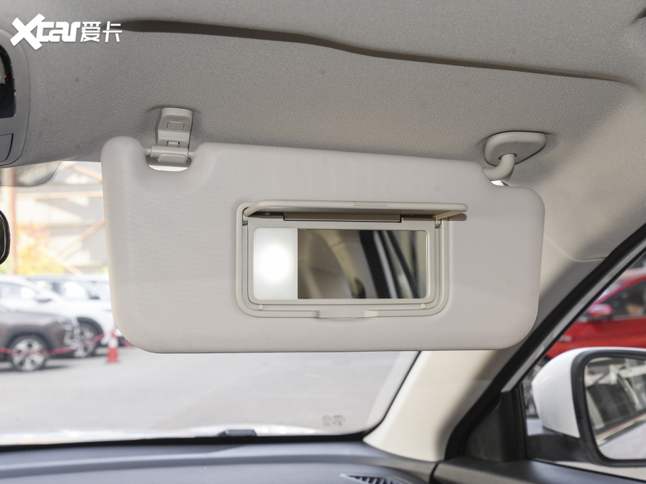 2021��˼�X8 300T DCT���F��(li��n)�� 6��