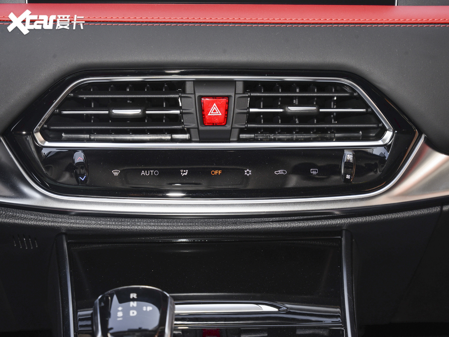 2021��˼�X8 300T DCT���F��(li��n)�� 6��