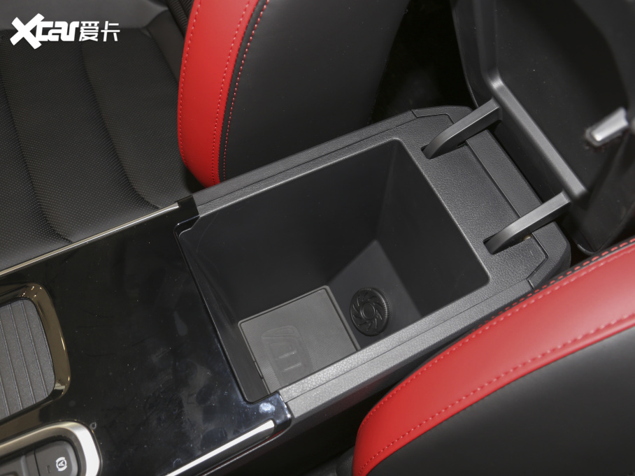 2021��˼�X8 300T DCT���F���� 5��