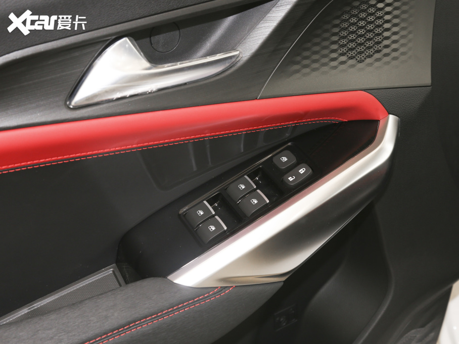 2021��˼�X8 300T DCT���F��(li��n)�� 5��