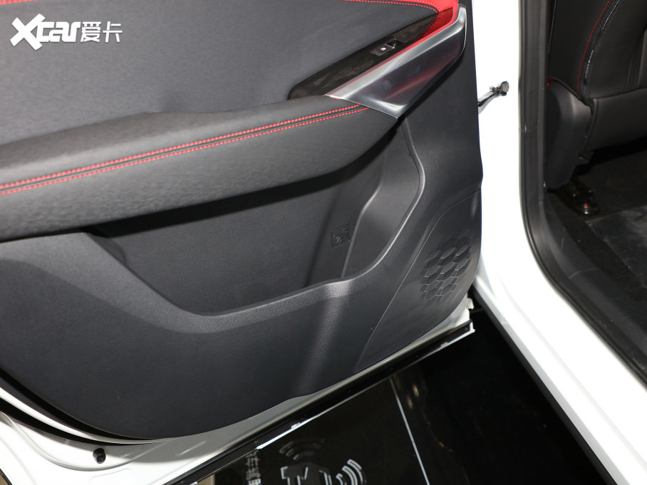 2021��˼�X8 300T �ք��I������ 6��