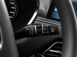 2021款300T DCT全景豪华版 6座 中控区