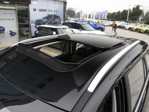 2021款300T DCT旗舰智联版 5座 细节外观