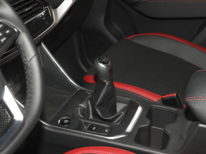 2021300T քӺA 5 QU