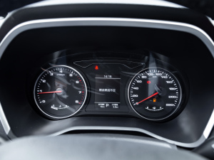 2021款300T DCT领先智联版 5座 仪表