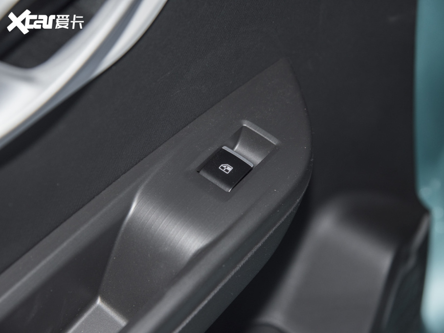 2021 302km r 31.4kWh