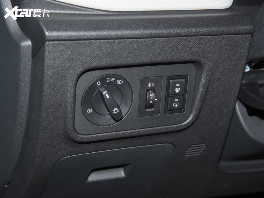 2021 302km r 31.4kWh