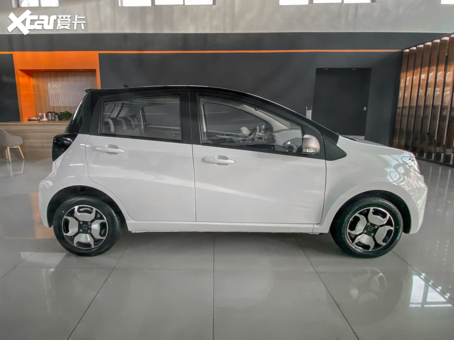 2021 302km Խ 31.4kWh