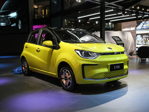 2021302km A 30.2kWh w^