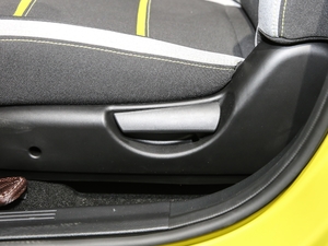 2021302km A 30.2kWh {{