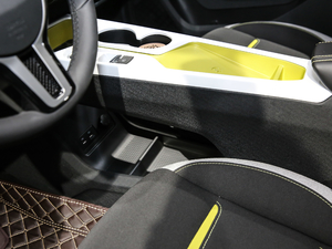 2021302km A 30.2kWh g