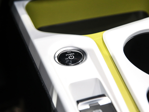 2021302km A 30.2kWh п؅^