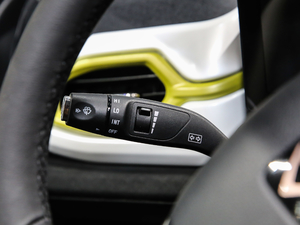 2021302km A 30.2kWh п؅^