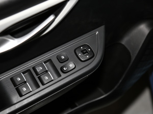 2021302km A 30.2kWh п؅^(q)