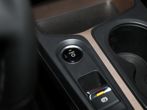 2021302km A 30.2kWh п؅^(q)