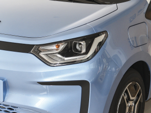 2021款302km 时尚型 30.2kWh 大灯