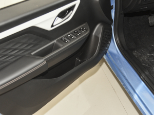 2021302km r 30.2kWh ǰTg