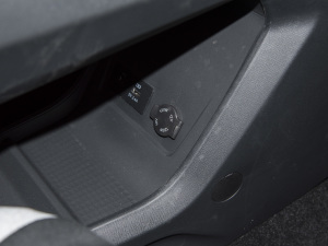 2021302km r 31.4kWh п؅^