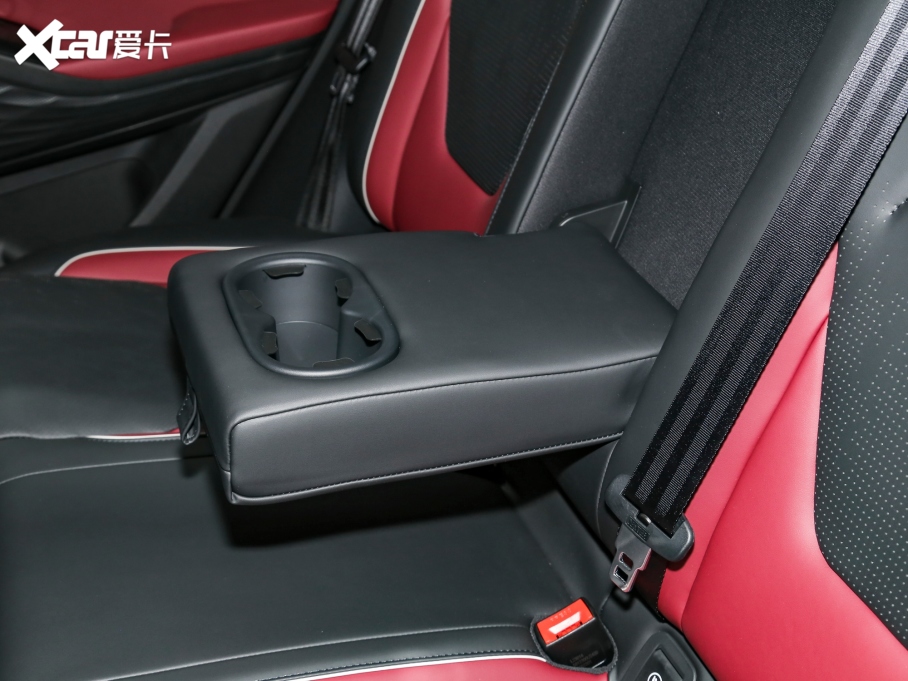 2021˼QX 300T DCTA