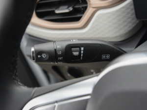 2022ӿ M  п؅^(q)