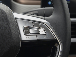 2022ӿ M  п؅^(q)