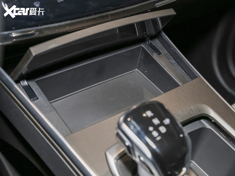 2022˼X8 ʥ 300T DCT 7