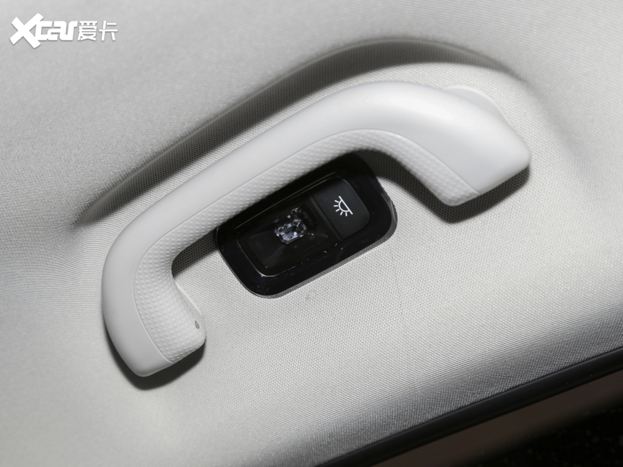 2022˼X8 ʥ 300T DCT 7