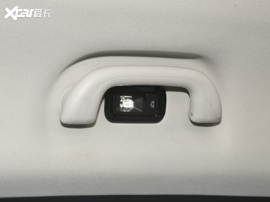 2022˼X8 ʥ 300T DCT 7