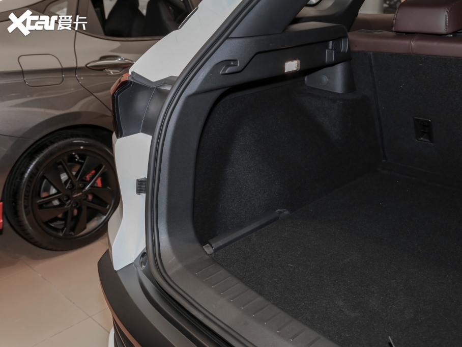 2022˼QX 300T DCT̽°