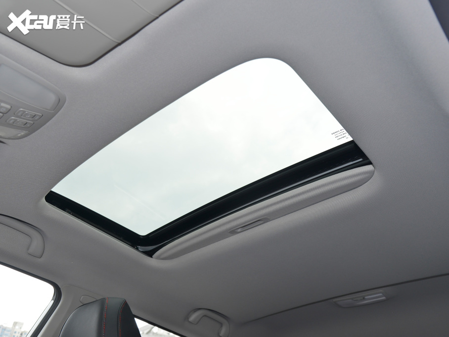 2022款 思皓X4 1.5T CVT酋长定制版