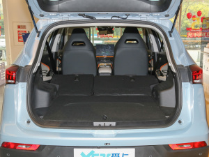 2022款1.5T DCT潮FUN版 行李厢空间