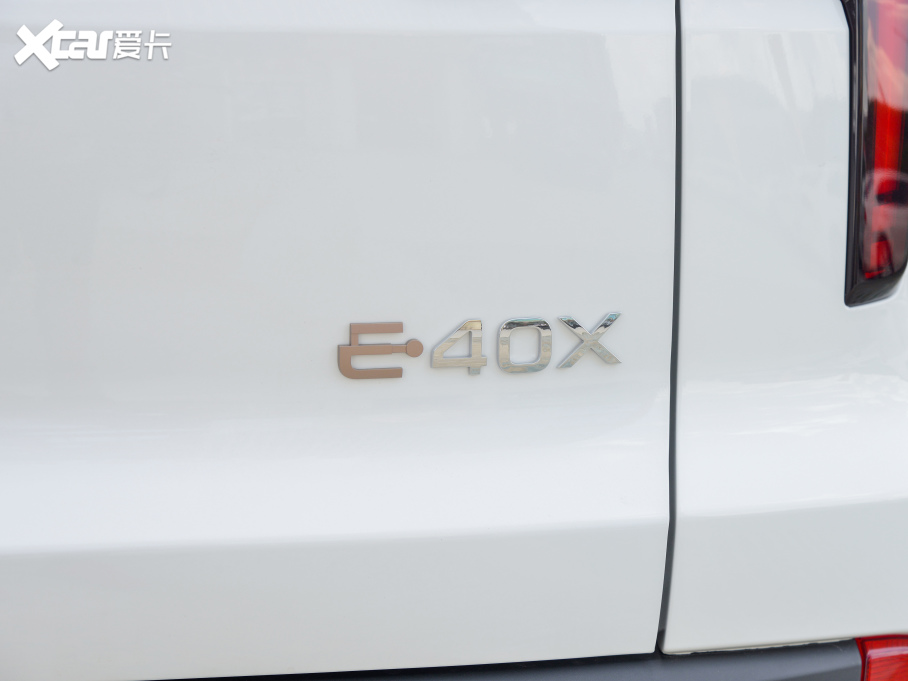 2022˼E40X հ