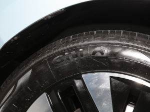 2022һR(dng)460 ݆̥Ʒ