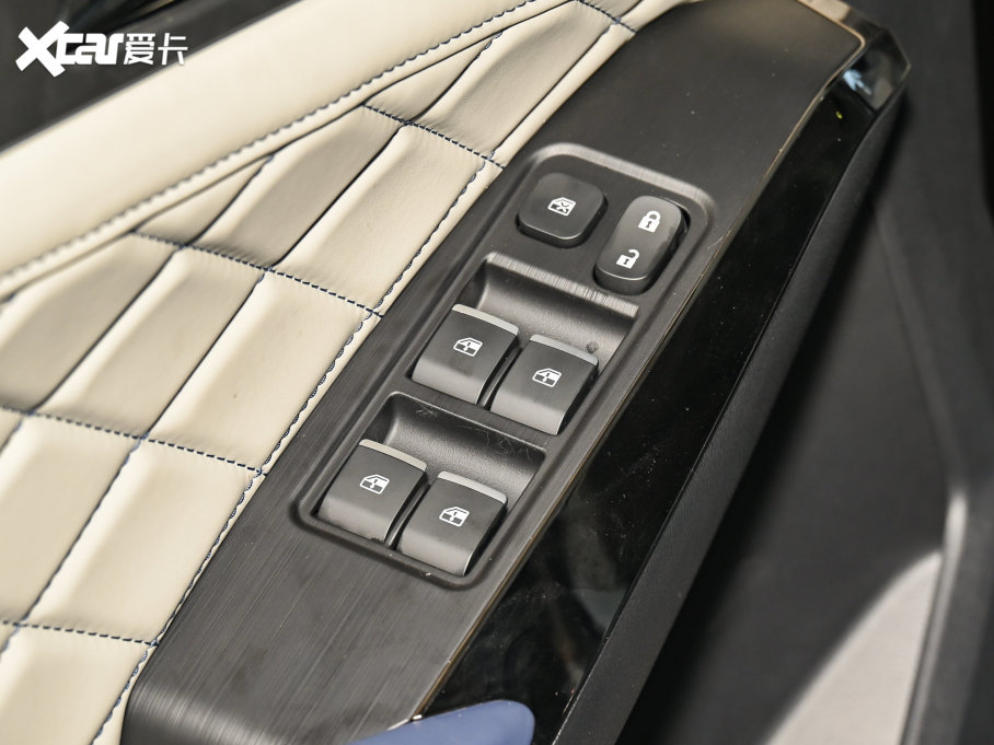2023˼X8 PLUS 1.5TGDI DCTǼҰ 7