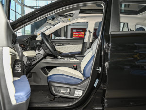 20231.5TGDI DCTǼҰ 7 ǰſg