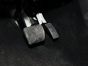 2023251km ~ 36kW п؅^