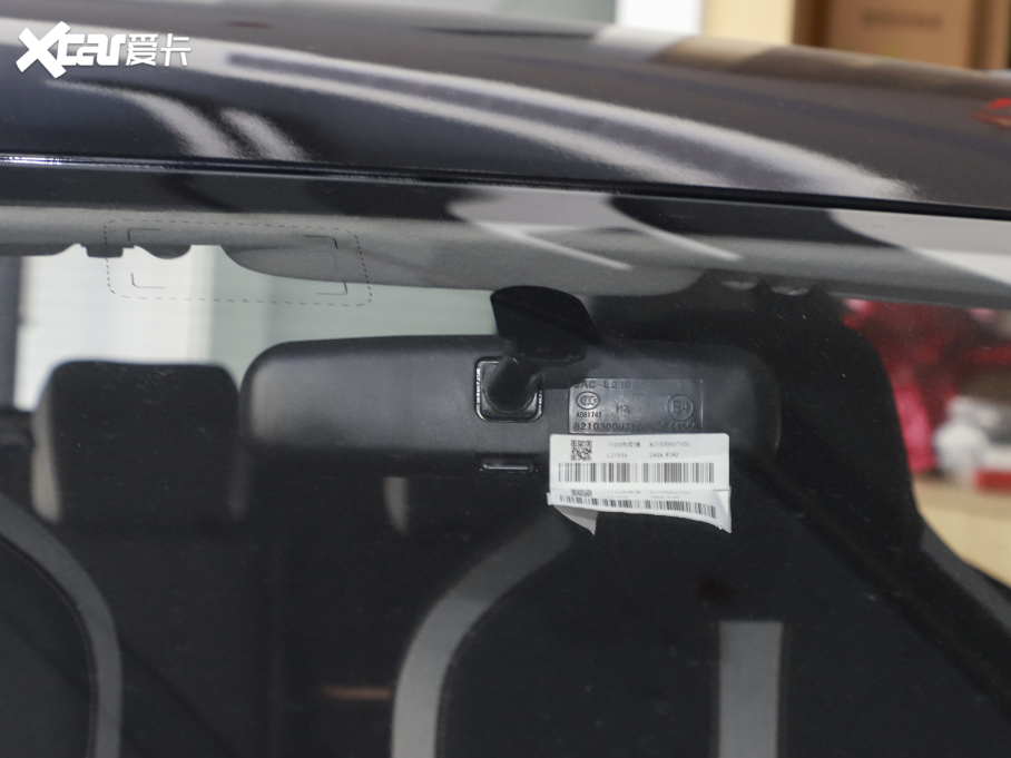 2024 ۰ 301km Lite 