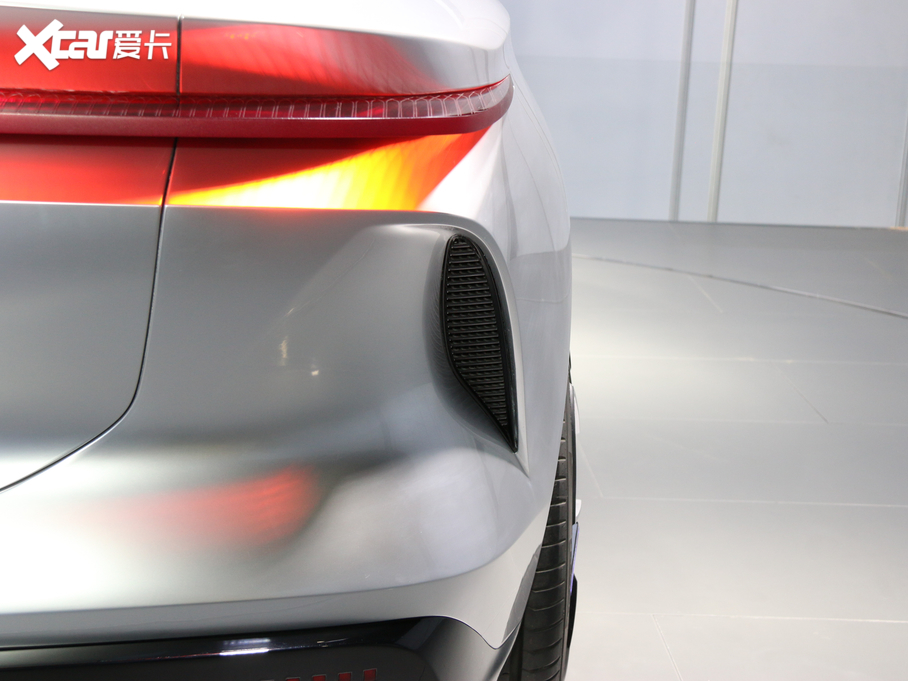 2021O̖ R-Aura Concept