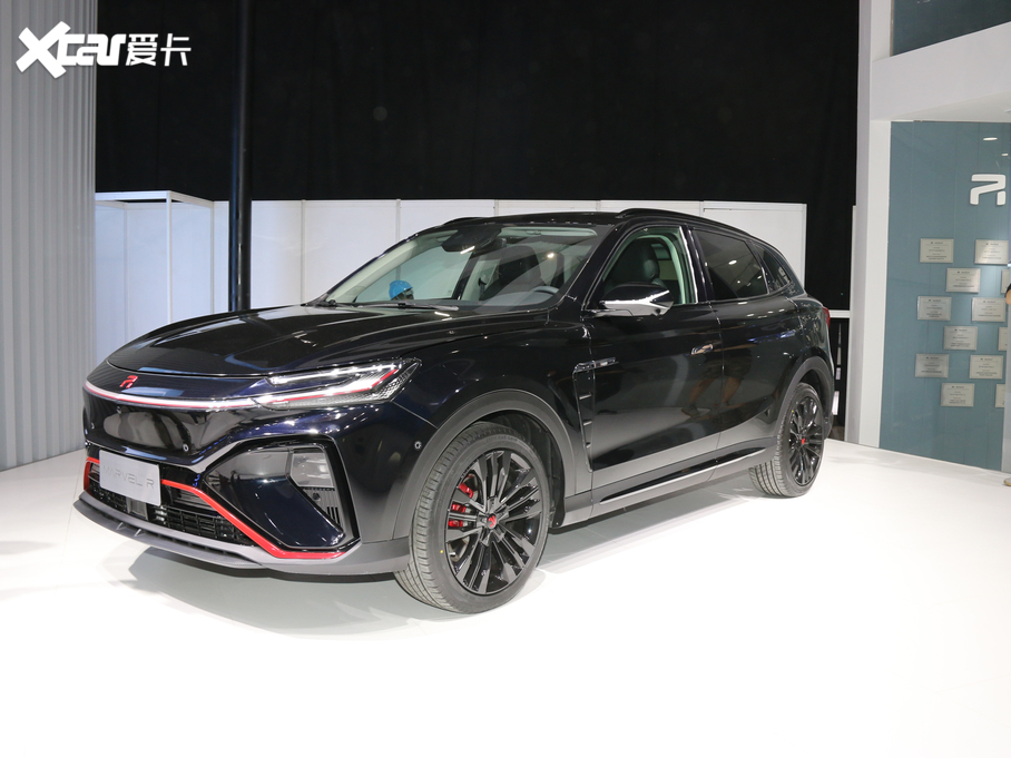 2021wMARVEL R (q)PRO