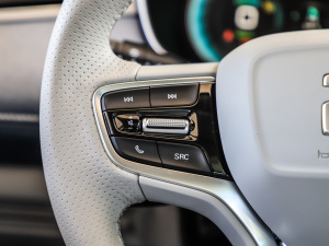 2021Ӱ 620km  п؅^