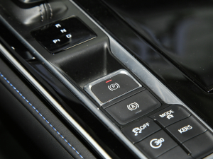 2021Ӱ 620km  v܇Ƅ